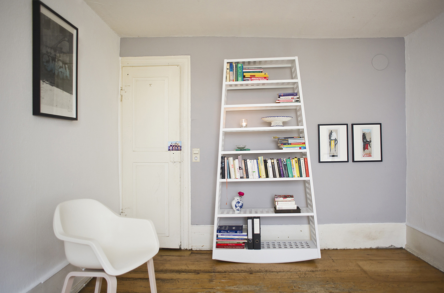 A Bookshelf for Everyone – 4 | The Infinite Curio