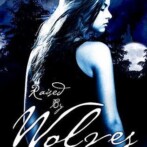 Review : Raised by Wolves